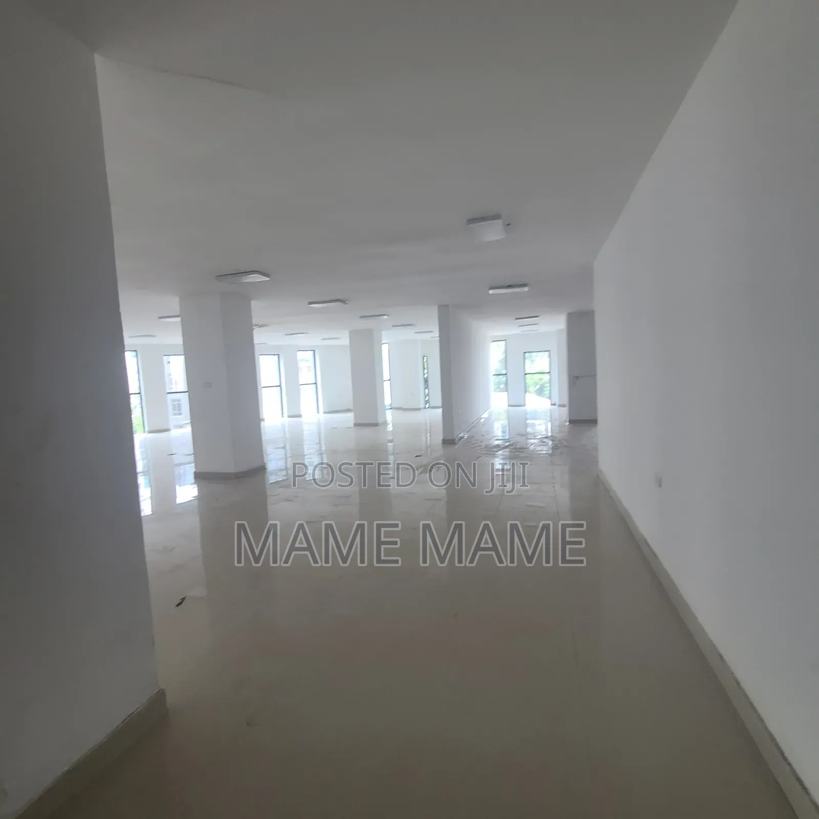 Salon for Rent
