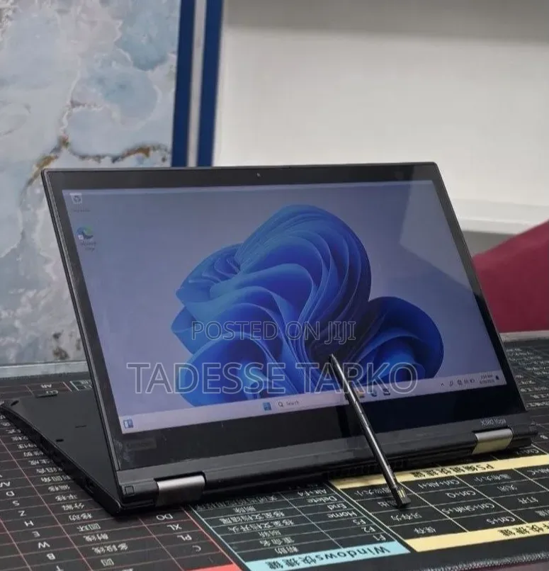 New Laptop Lenovo ThinkPad X380 Yoga 16GB Intel Core i5 SSD 256GB