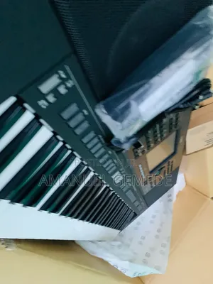 Yamaha Keyboard 920