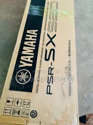 Yamaha Keyboard 920