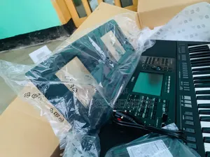 Yamaha Keyboard 920