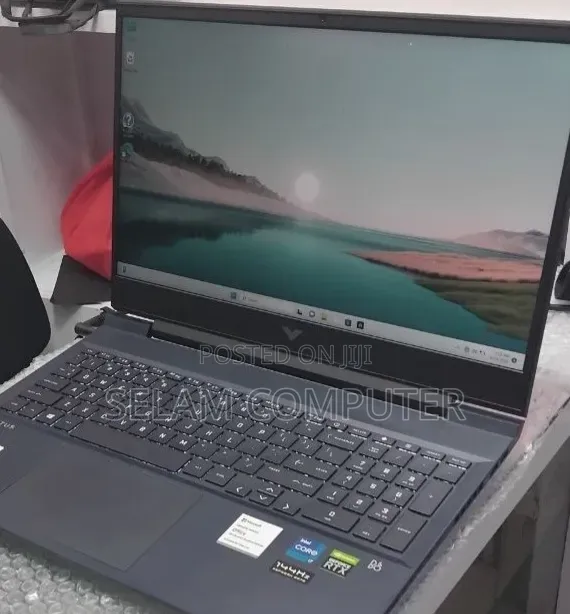 New Laptop HP Victus 16 16GB Intel Core i7 SSD 512GB