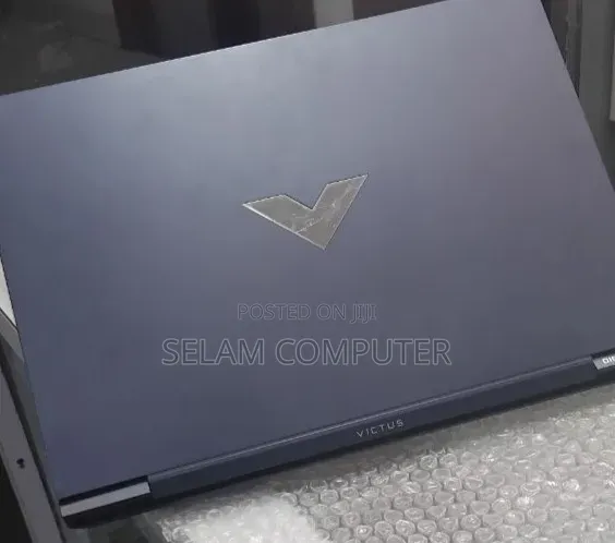 New Laptop HP Victus 16 16GB Intel Core i7 SSD 512GB
