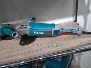 Total 2400W Grinded