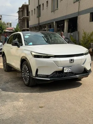 Honda e:NS1 2023 White