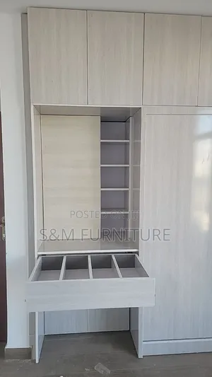 Wardrobe With Simplicity Priced Per Square Meter. ቁምሳጥን በካሬ