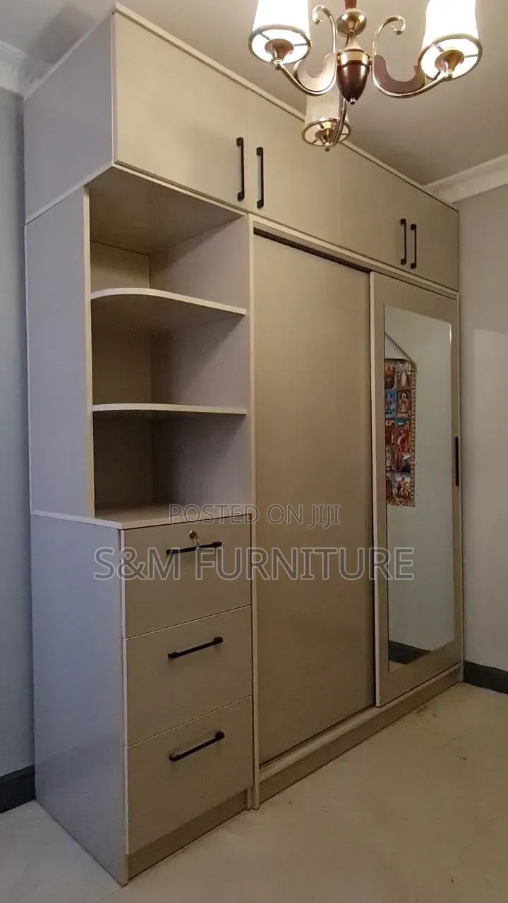Aesthetic Wardrobe Valued Per Square Meter. ቁምሳጥን በካሬ
