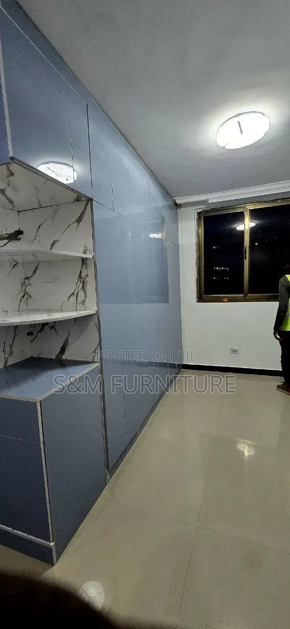 Glowing Wardrobe Priced Per Square Meter. ቁምሳጥን በካሬ
