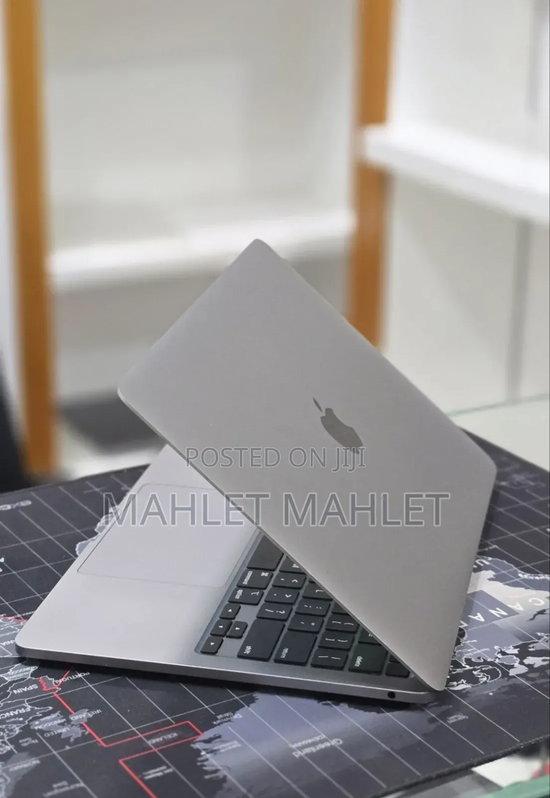 New Laptop Apple MacBook Air 2022 M2 16GB Apple M2 SSD 512GB