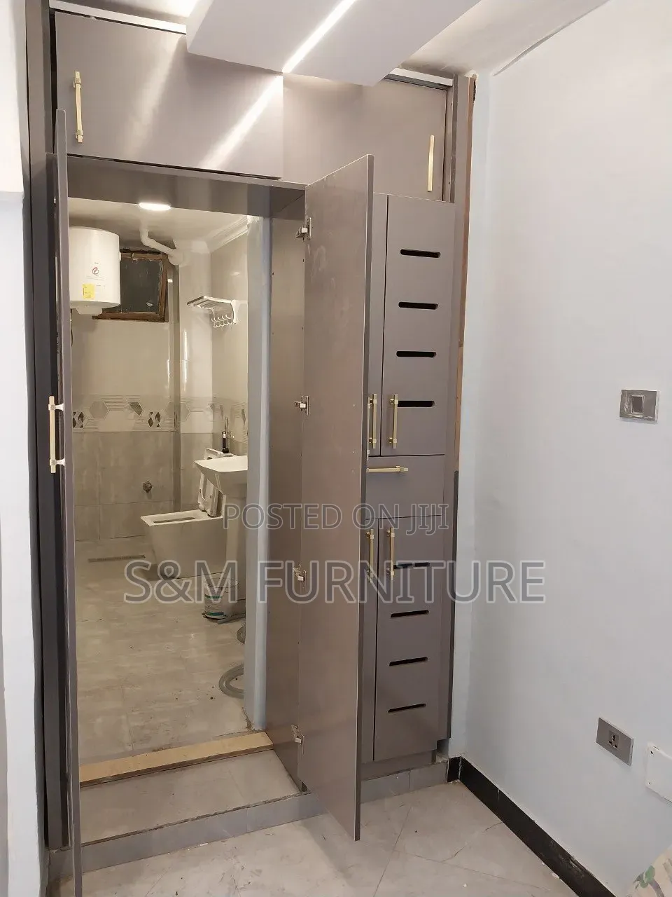 Trendy Wardrobe Priced Per Square Meter. ቁምሳጥን በካሬ