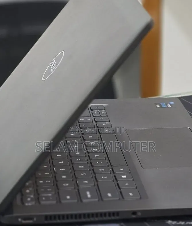 New Laptop Dell Latitude 5310 16GB Intel Core i5 SSD 512GB