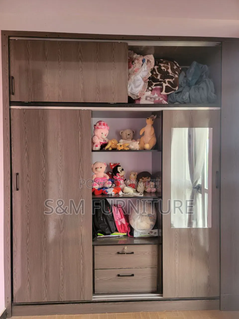 Remarkable Wardrobe Priced Per Square Meter. ቁምሳጥን በካሬ