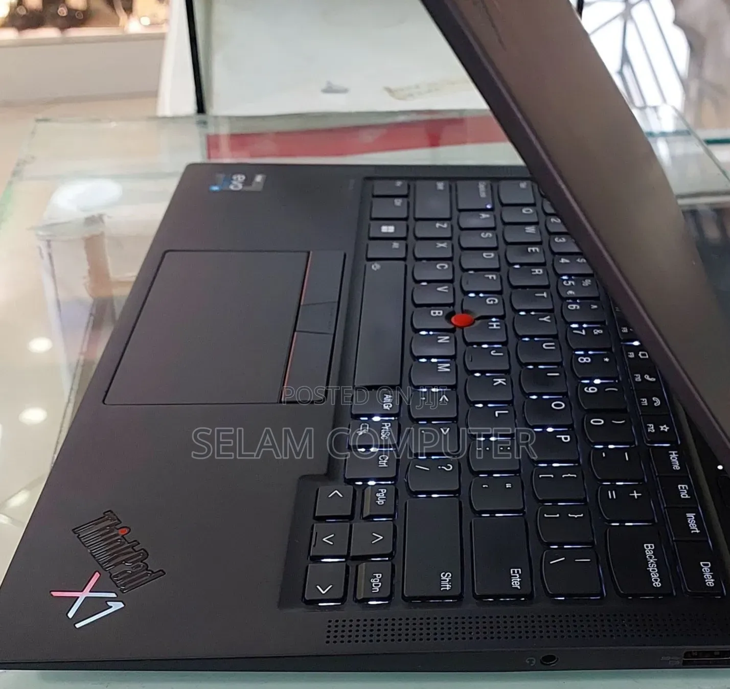 New Laptop Lenovo ThinkPad X1 Carbon 16GB Intel Core i5 SSD 512GB