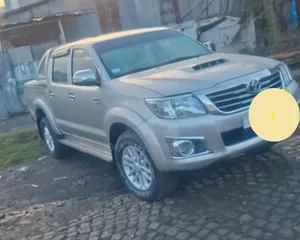 Toyota Hilux 2014 Purple