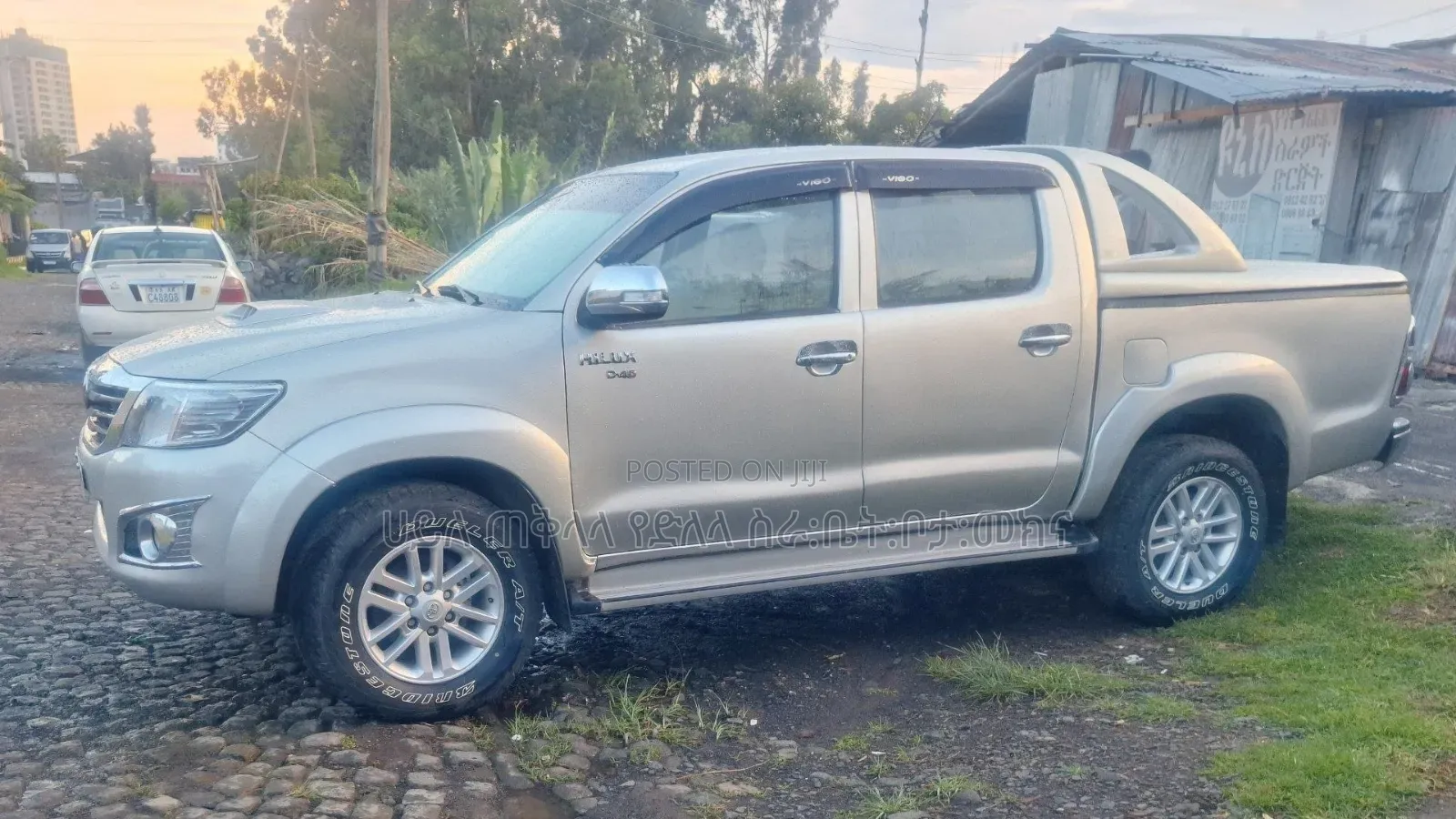 Toyota Hilux 2014 Purple