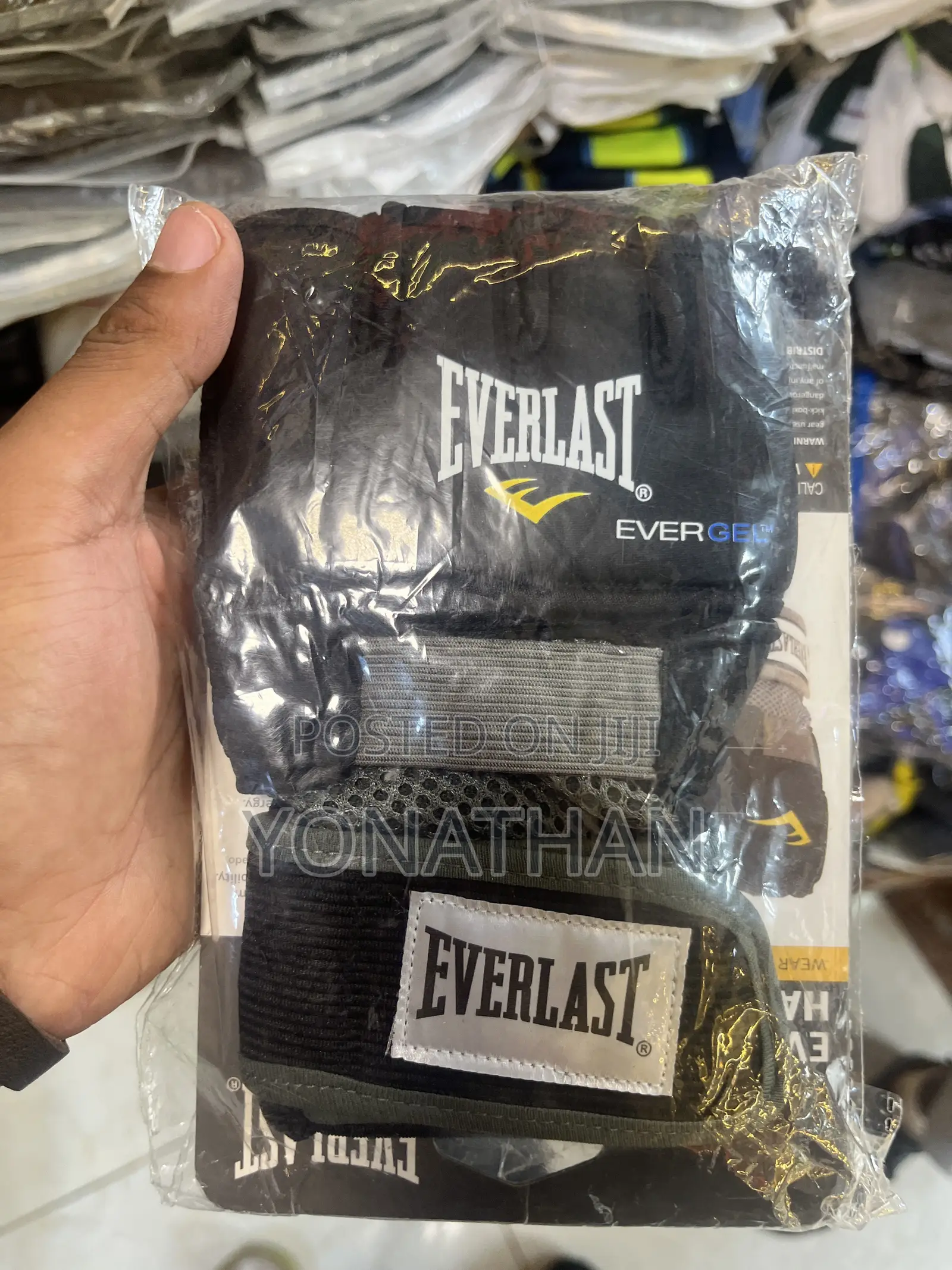 Everlast High-Quality Gym Gloves 🏋️‍♂️💪