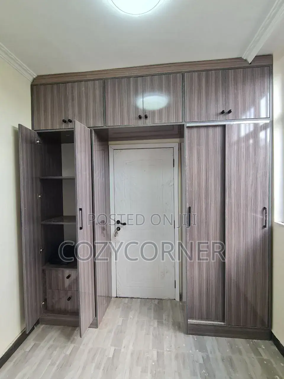 Outstanding Wardrobe Priced Per Square Meter. ቁምሳጥን በካሬ