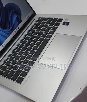New Laptop HP EliteBook 840 G8 16GB Intel Core i7 SSD 512GB