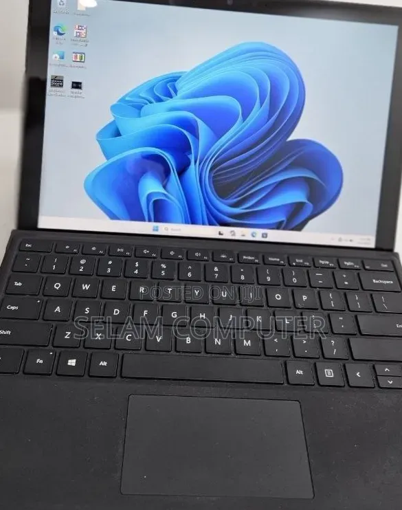 New Laptop Microsoft Surface Pro 7 16GB Intel Core i7 SSD 512GB