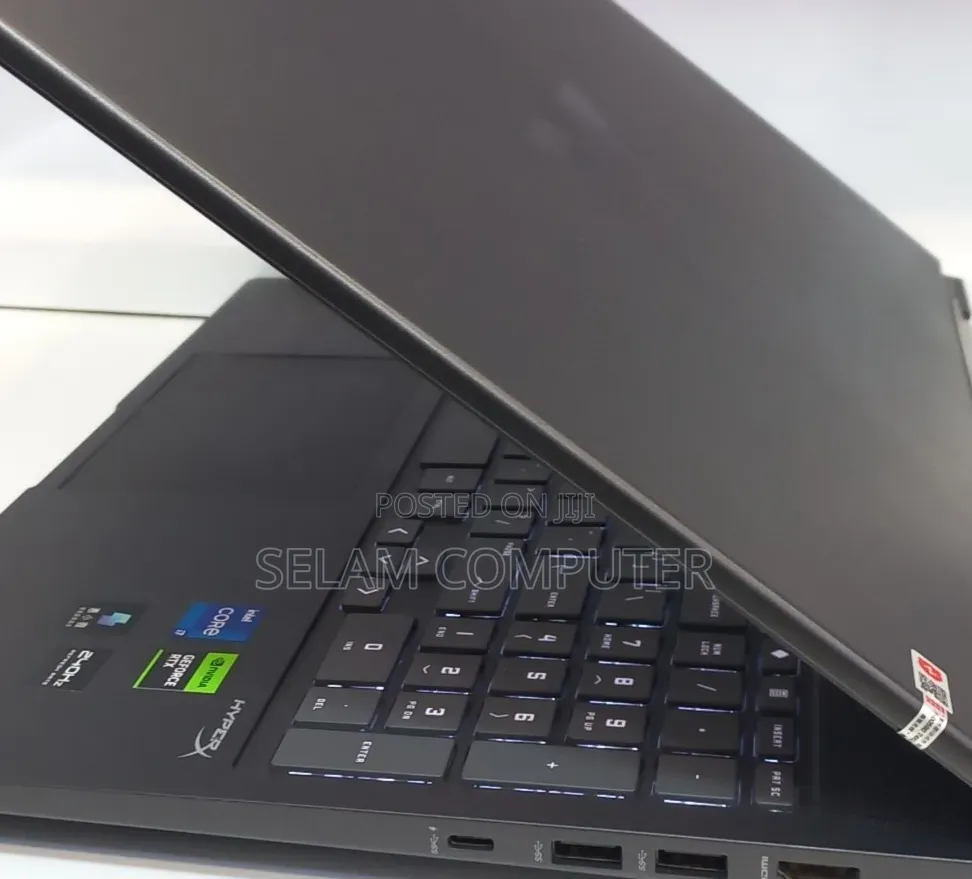 New Laptop HP Victus 16 16GB Intel Core i7 SSD 1T