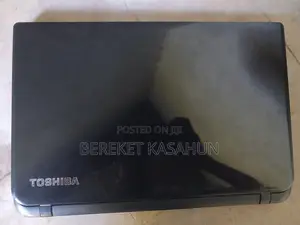 Laptop Toshiba Satellite C55 6GB Intel Core i3 HDD 1T