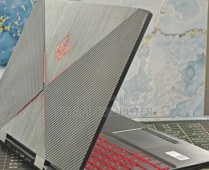 New Laptop HP Omen 15 16GB Intel Core i5 SSD 512GB