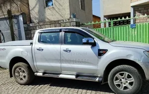 Ford Ranger Wildtrak 2014 Silver