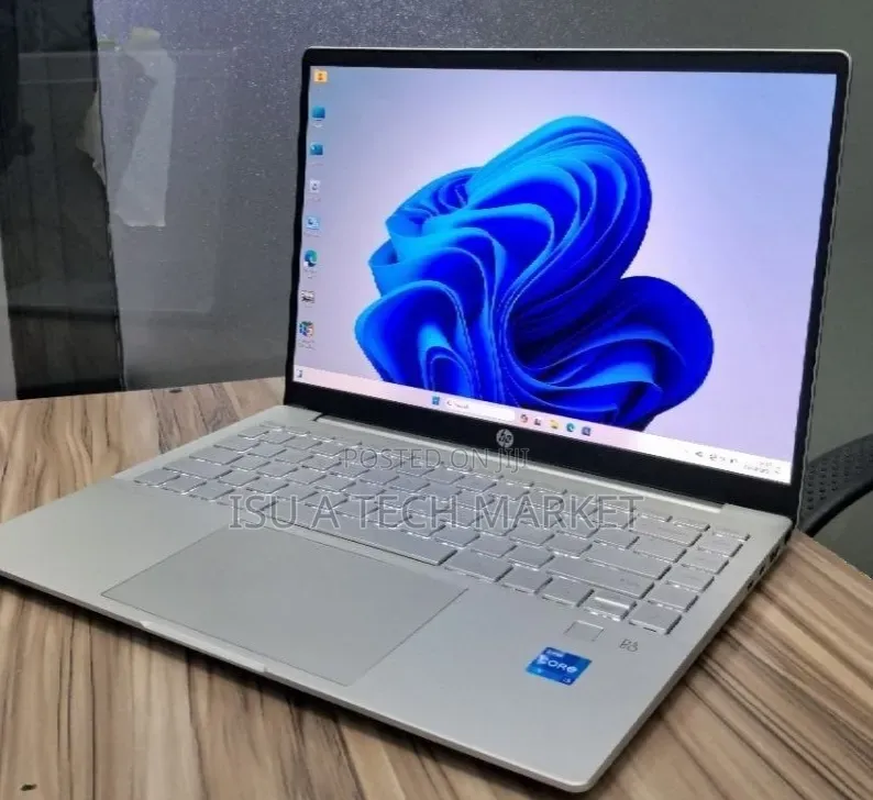 New Laptop HP Pavilion 14 16GB Intel Core i5 SSD 512GB