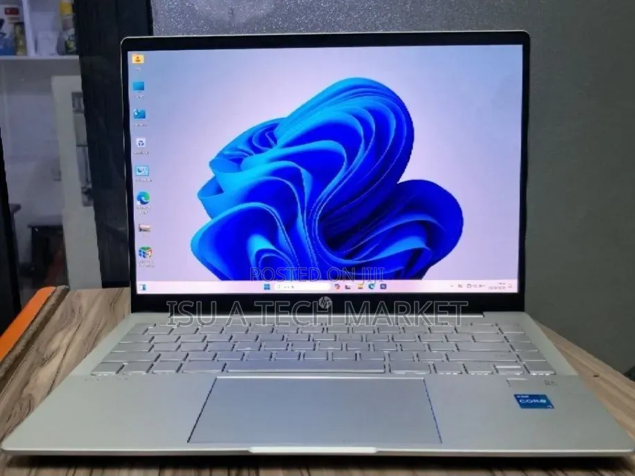 New Laptop HP Pavilion 14 16GB Intel Core i5 SSD 512GB