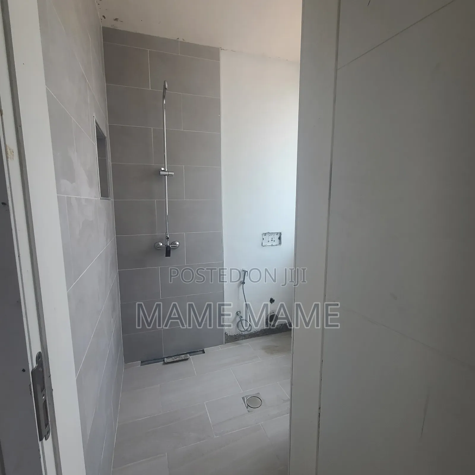 3bdrm Apartment in Addis Abeba, Bole for rent