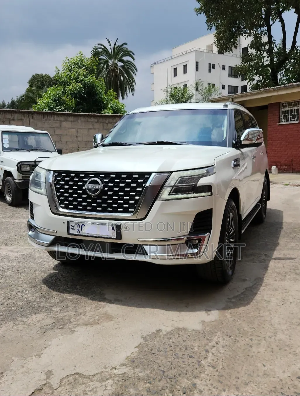 Nissan Patrol 2016 White