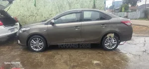 Toyota Yaris 2015