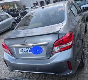 Mitsubishi Attrage 2022 Gray