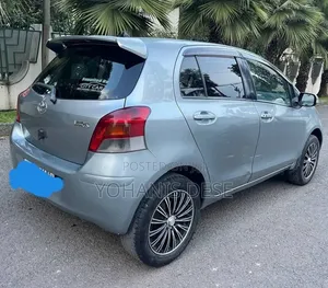 Toyota Yaris 2010