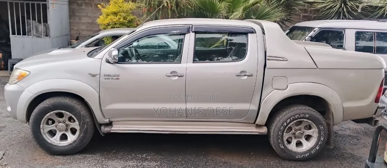 Toyota Hilux 2010