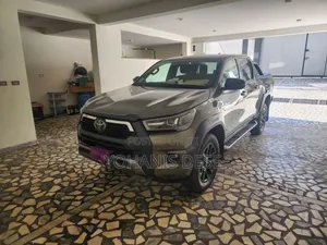 Toyota Hilux 2023