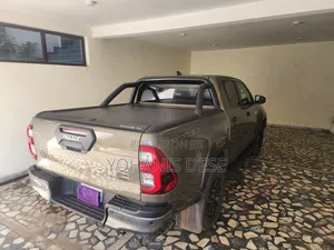 Toyota Hilux 2023