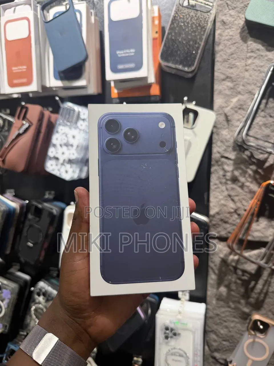 New Apple iPhone 17 Pro Max 256 GB Blue