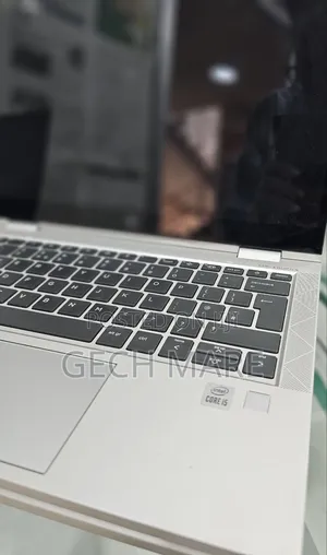 New Laptop HP EliteBook 830 8GB Intel Core i5 SSD 256GB