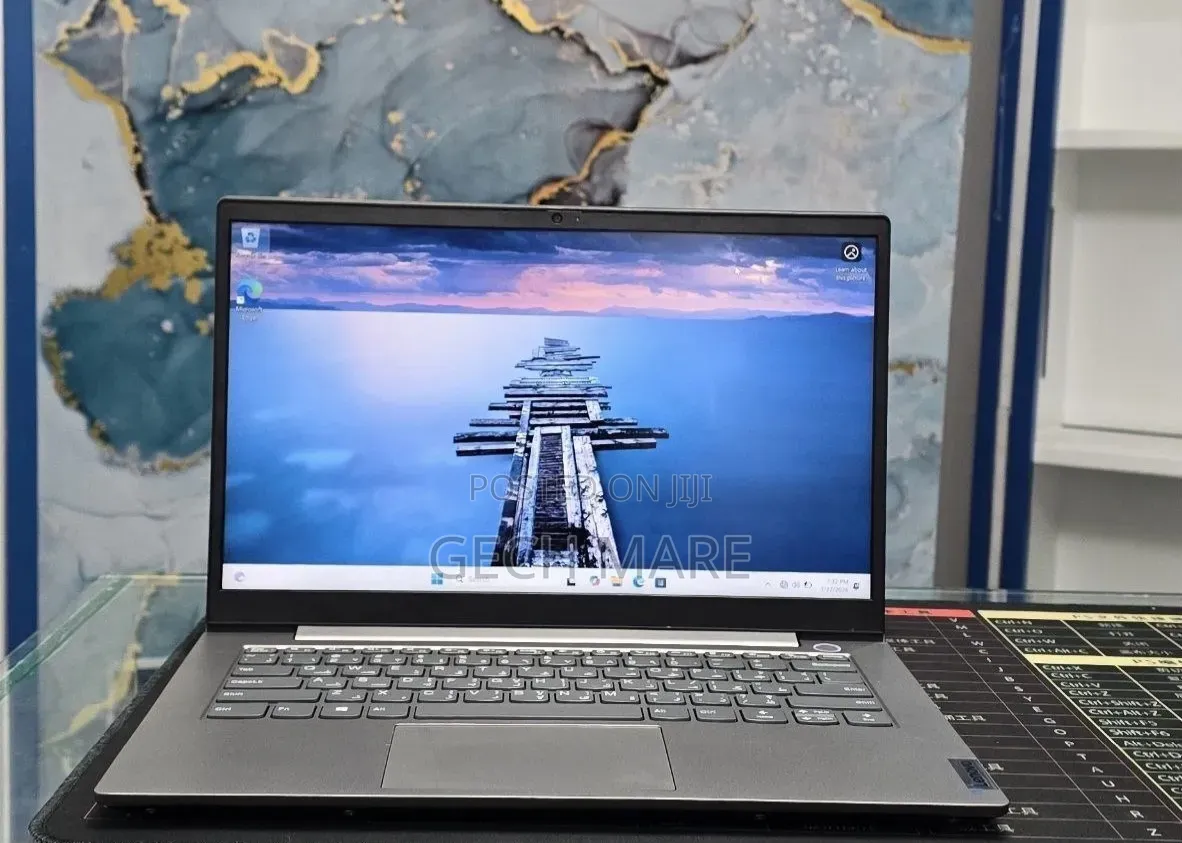 New Laptop Lenovo ThinkBook 13 16GB Intel Core i5 SSD 512GB