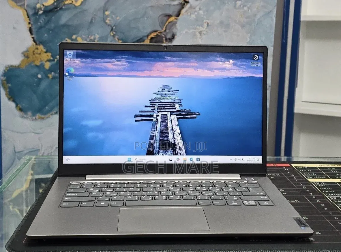New Laptop Lenovo ThinkBook 13 16GB Intel Core i5 SSD 512GB