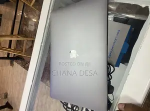 New Laptop Apple MacBook Pro 2019 16GB Intel Core i9 SSD 1T