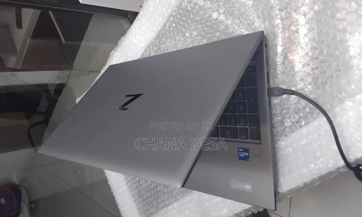 New Laptop HP ZBook 15 16GB Intel Core i7 SSD 512GB