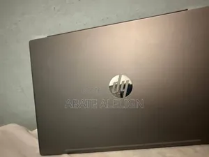 New Laptop HP Pavilion 15 8GB Intel Core i5 HDD 1T