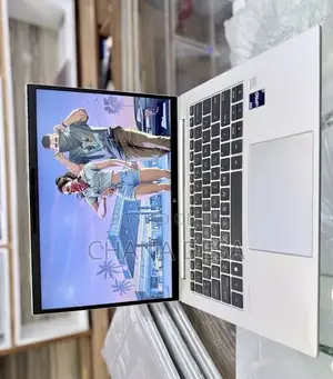 New Laptop HP EliteBook 840 G10 16GB Intel Core i7 SSD 512GB