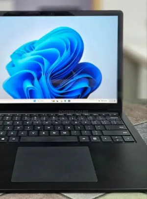 New Laptop Microsoft Surface Laptop 4 16GB Intel Core i7 SSD 512GB