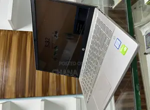 New Laptop HP 8GB Intel Core i5 SSD 256GB