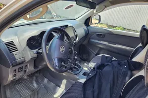 Toyota Hilux 2012