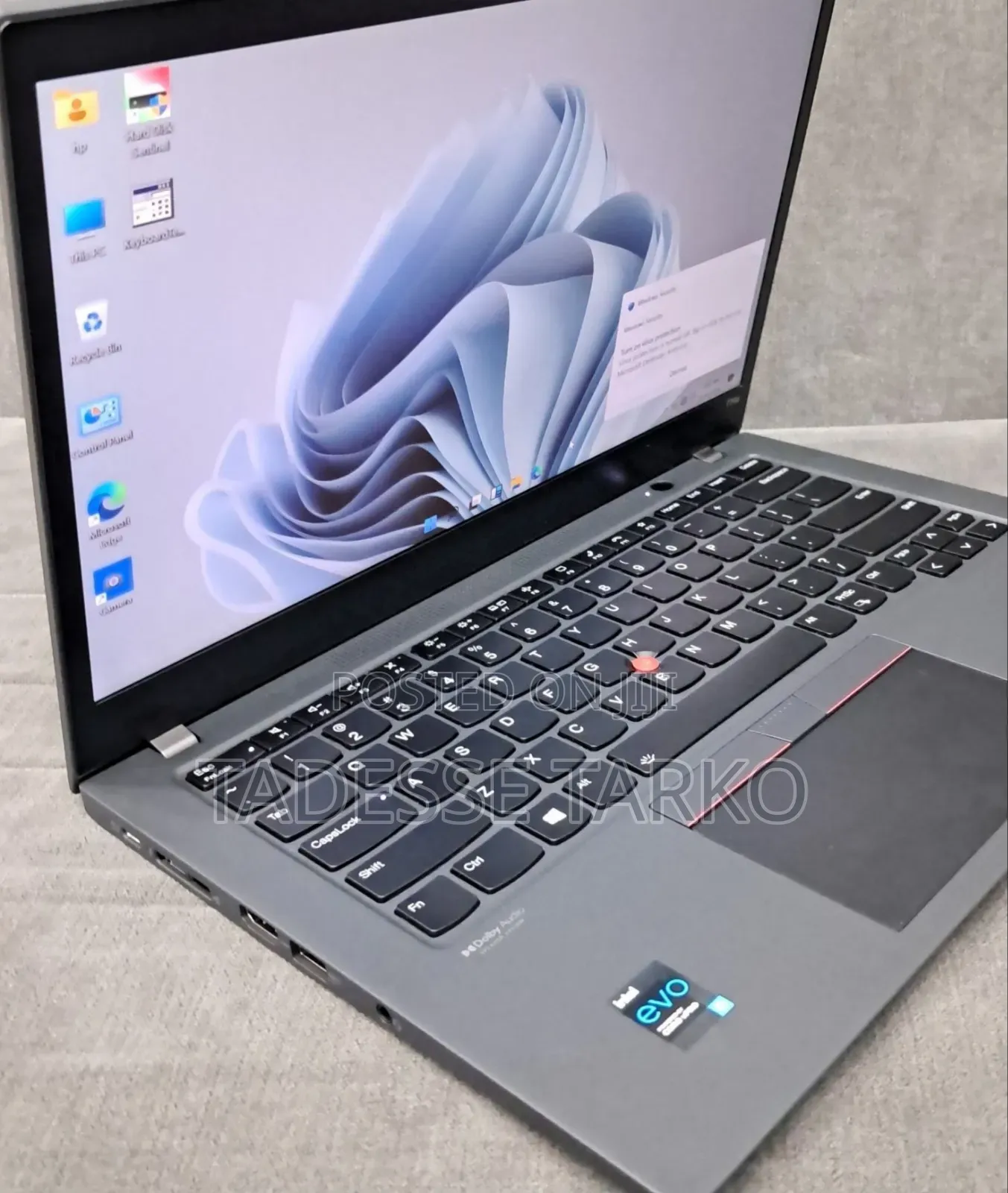 New Laptop Lenovo ThinkPad T14s Gen 2 16GB Intel Core i5 SSD 512GB