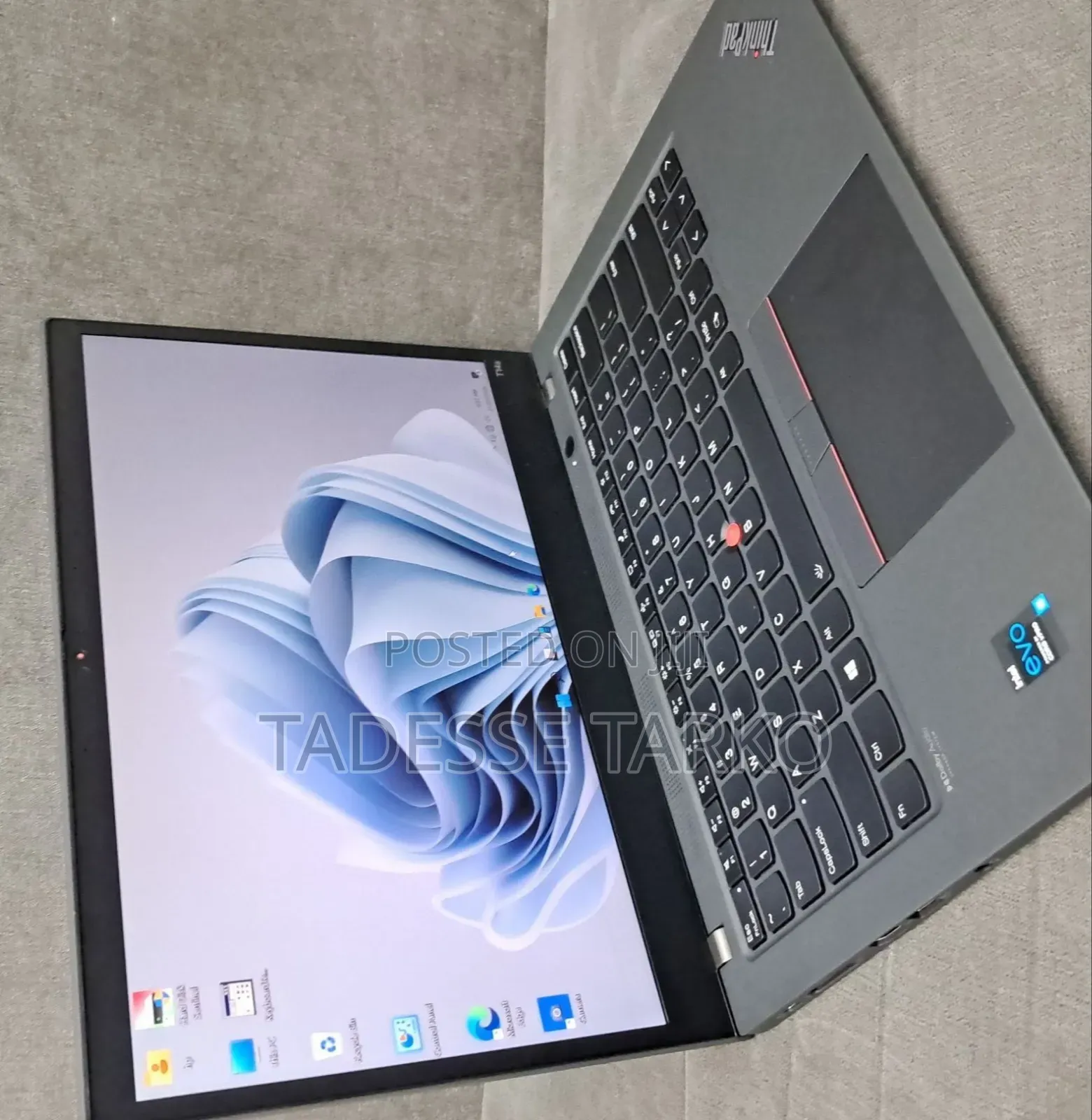 New Laptop Lenovo ThinkPad T14s Gen 2 16GB Intel Core i5 SSD 512GB